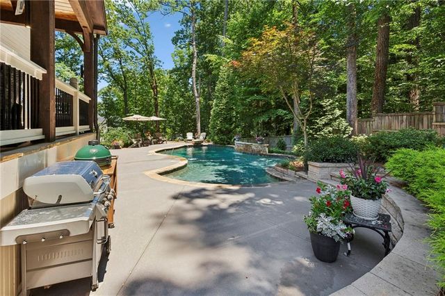 4311 Oak Forest Way, Atlanta, GA 30319