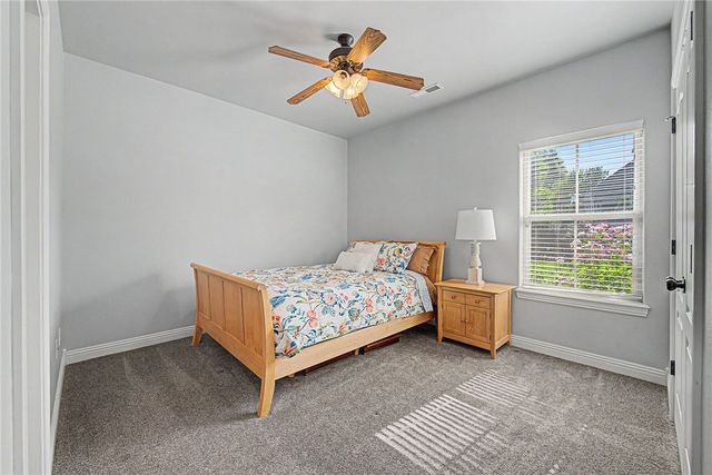 6505 S 36th Street, Rogers, AR 72758