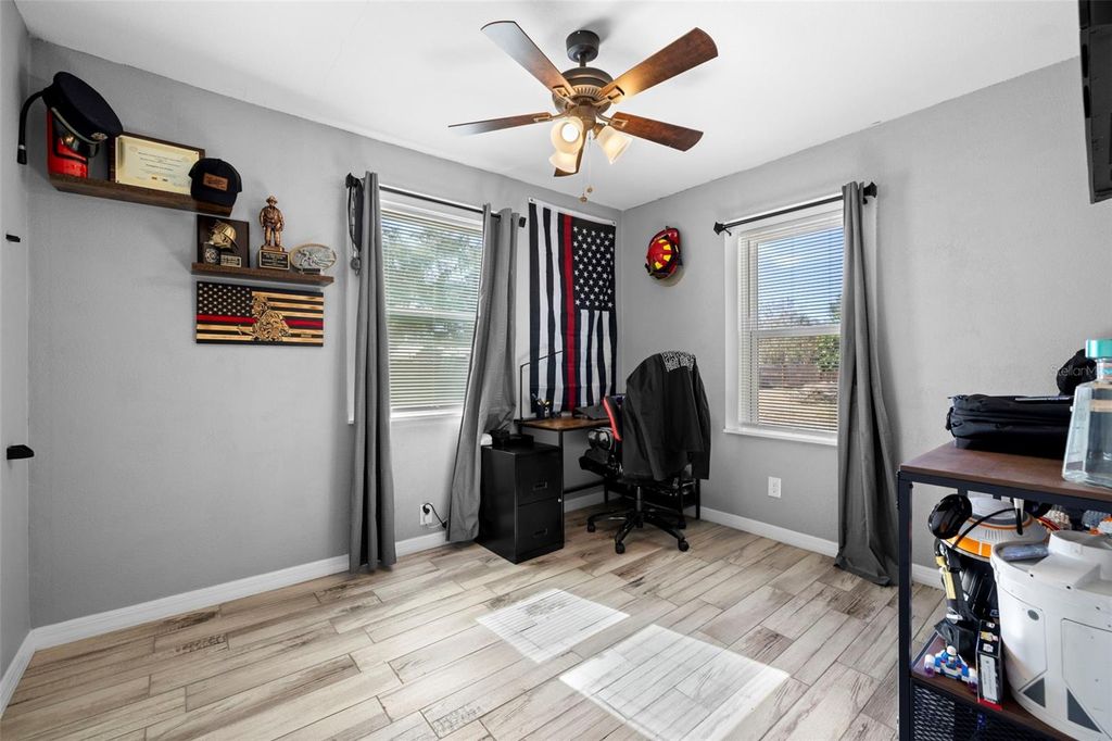 Image 15 of property listing at 7121 122ND AVENUE E, Parrish, FL 34219