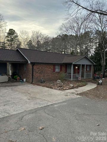 1405 Crowders Creek Road, Gastonia, NC 28052