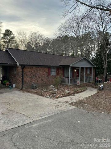 1405 Crowders Creek Road, Gastonia, NC 28052
