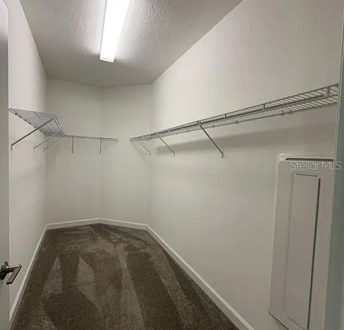 1058 QUAKER RIDGE LANE, Davenport, FL 33896