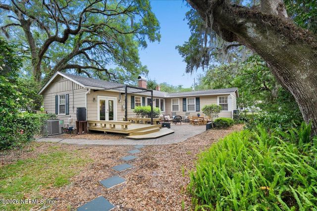 2950 ARAPAHOE Avenue, Jacksonville, FL 32210