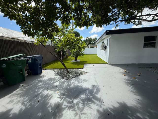 10597 NW 30th Ave, Miami, FL 33147