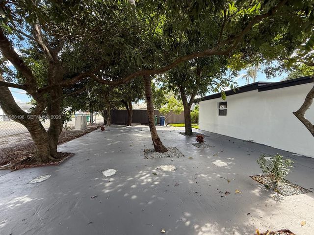 10597 NW 30th Ave, Miami, FL 33147