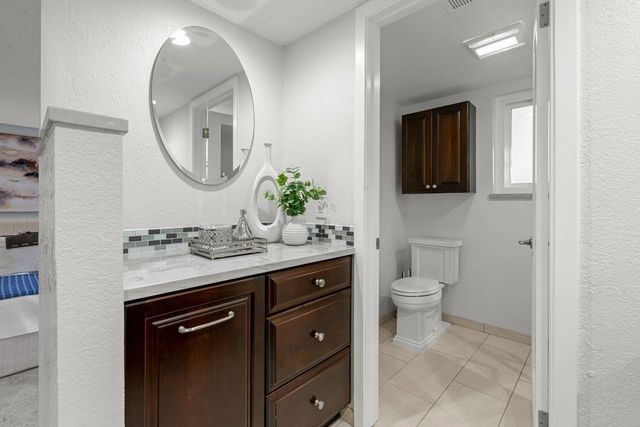 600 Bainbridge Street, Foster City, CA 94404