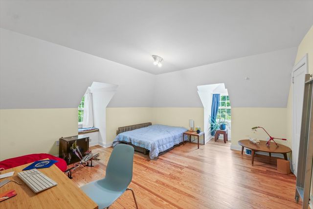 1109 S Douglas Avenue, Urbana, IL 61801