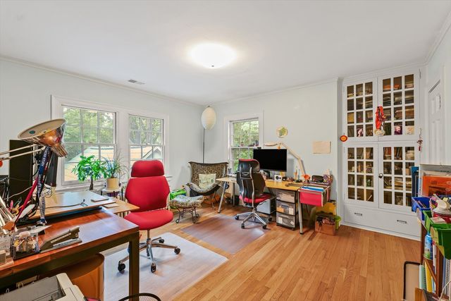 1109 S Douglas Avenue, Urbana, IL 61801