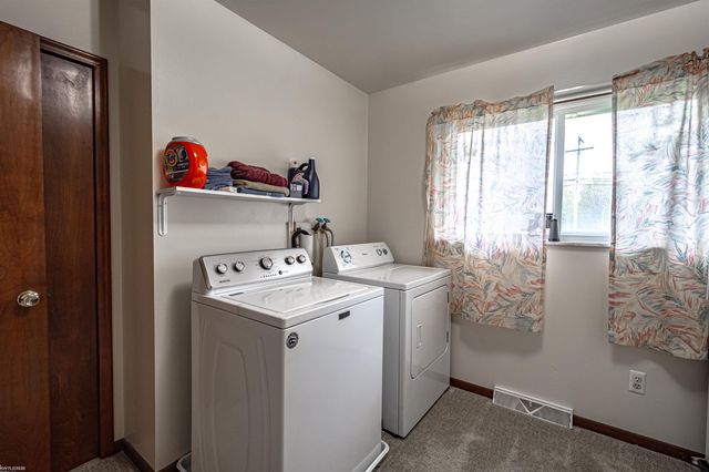 7160 Fred W Moore Highway, Saint Clair, MI 48079