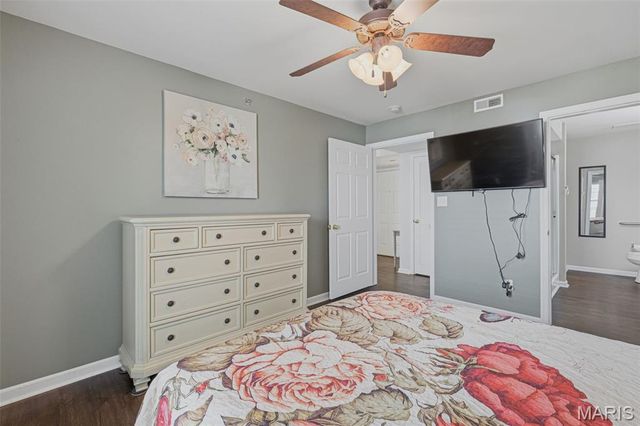 160 Brandy Mill Circle 7D, High Ridge, MO 63049