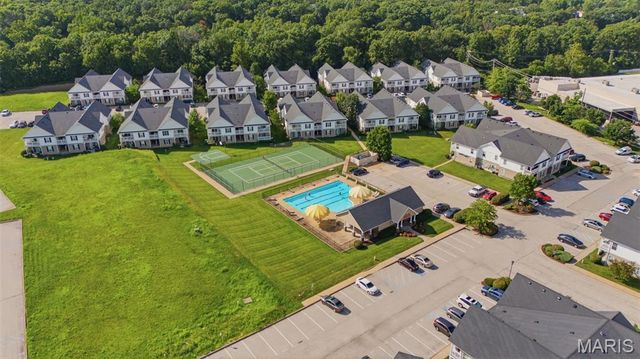 160 Brandy Mill Circle 7D, High Ridge, MO 63049