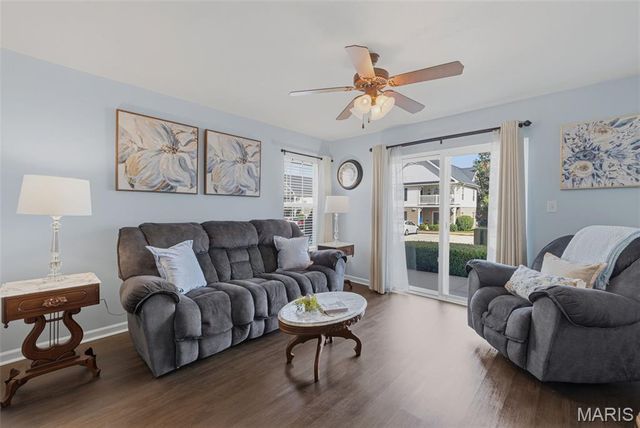 160 Brandy Mill Circle 7D, High Ridge, MO 63049