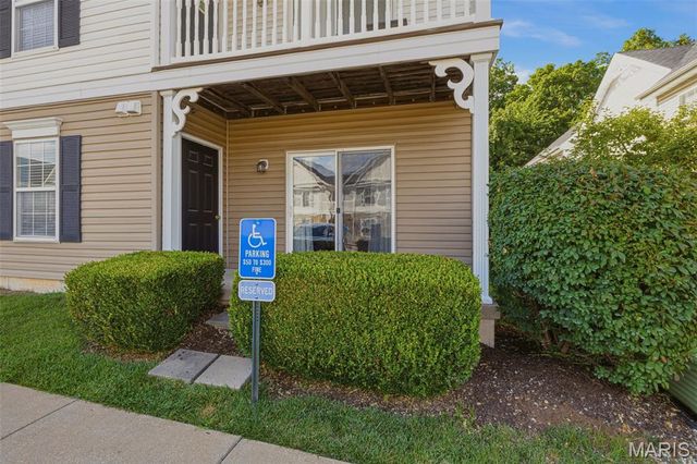 160 Brandy Mill Circle 7D, High Ridge, MO 63049