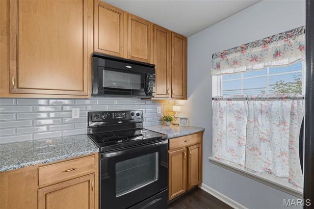 160 Brandy Mill Circle 7D, High Ridge, MO 63049
