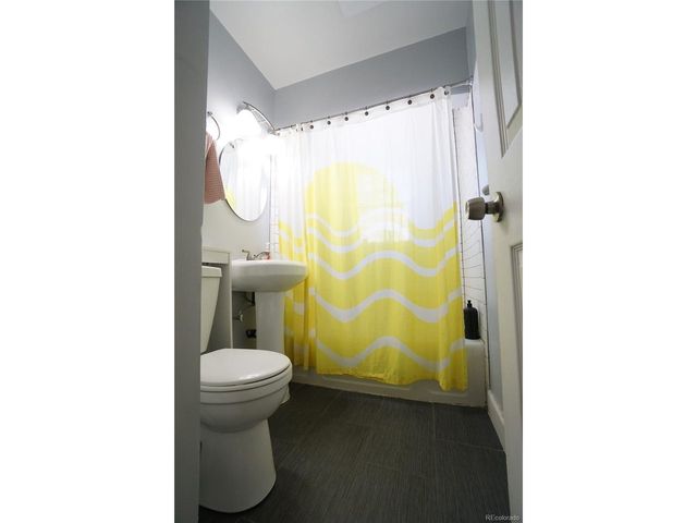 4651 S Washington St, Englewood, CO 80113