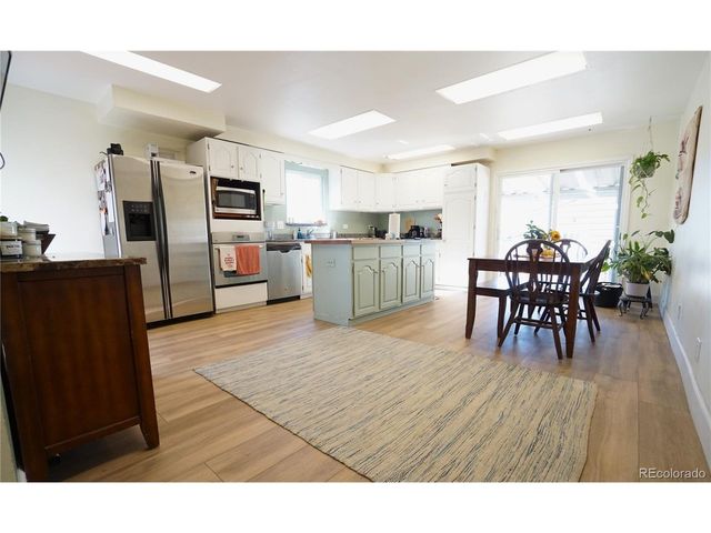 4651 S Washington St, Englewood, CO 80113