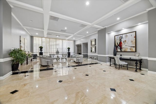 3350 Mccue Road 1101, Houston, TX 77056