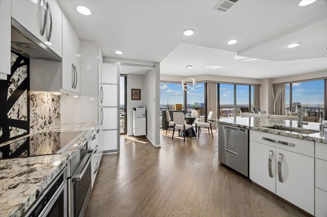 3350 Mccue Road 1101, Houston, TX 77056