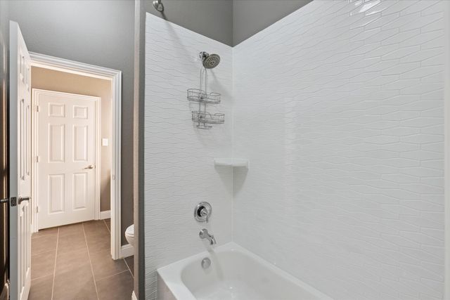 6432 Brynwyck Lane, North Richland Hills, TX 76182