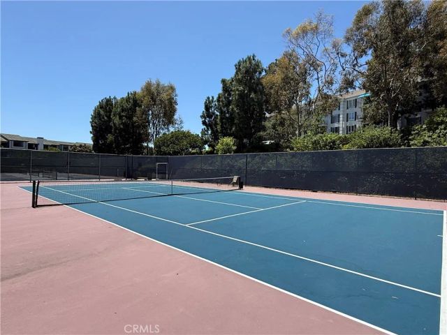 200 Paris Lane 304, Newport Beach, CA 92663