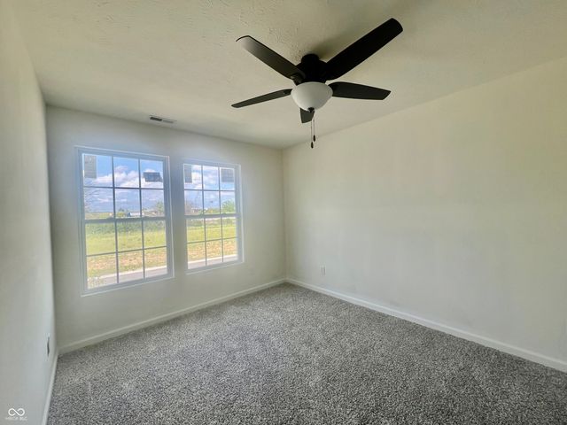 2402 N Liberty Lakes Drive, Greensburg, IN 47240
