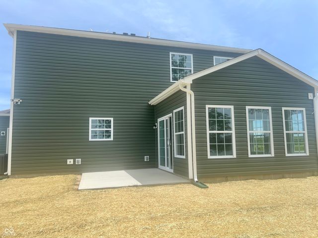 2402 N Liberty Lakes Drive, Greensburg, IN 47240