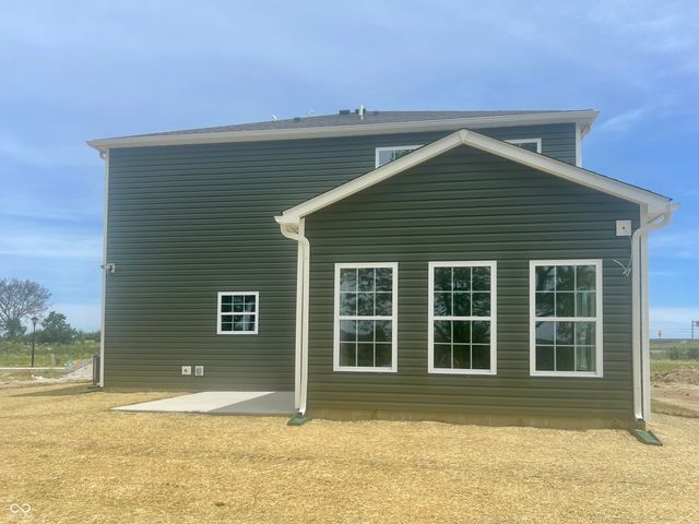 2402 N Liberty Lakes Drive, Greensburg, IN 47240
