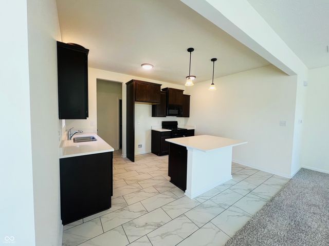 2402 N Liberty Lakes Drive, Greensburg, IN 47240