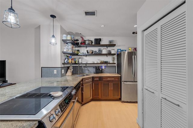 1535 SE 15TH Street 305, Fort Lauderdale, FL 33316