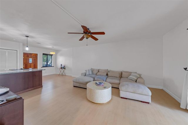 1535 SE 15TH Street 305, Fort Lauderdale, FL 33316
