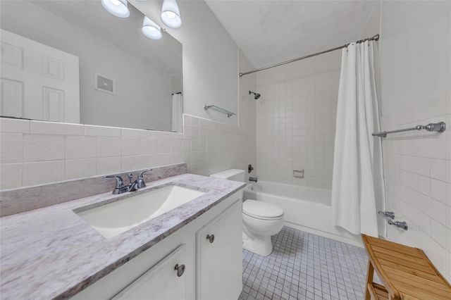 1535 SE 15TH Street 305, Fort Lauderdale, FL 33316