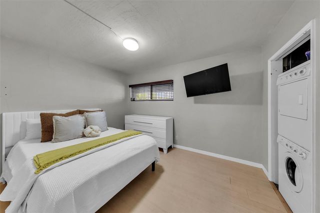 1535 SE 15TH Street 305, Fort Lauderdale, FL 33316