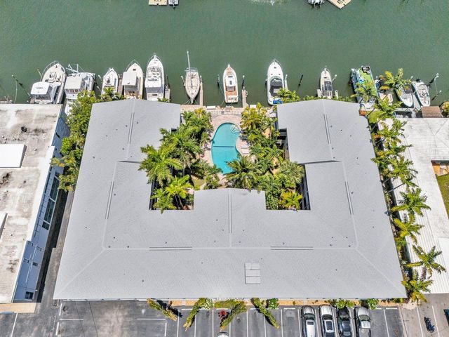 1535 SE 15TH Street 305, Fort Lauderdale, FL 33316