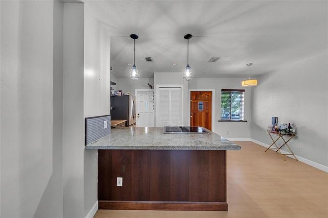 1535 SE 15TH Street 305, Fort Lauderdale, FL 33316