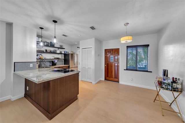 1535 SE 15TH Street 305, Fort Lauderdale, FL 33316