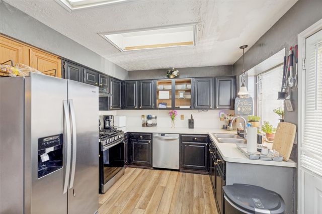 3802 Storm Creek Drive, Houston, TX 77088