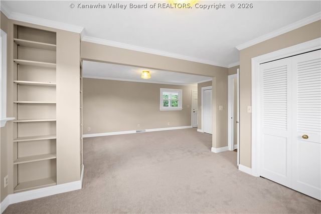3 Lous Drive, Elkview, WV 25071