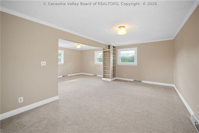 3 Lous Drive, Elkview, WV 25071