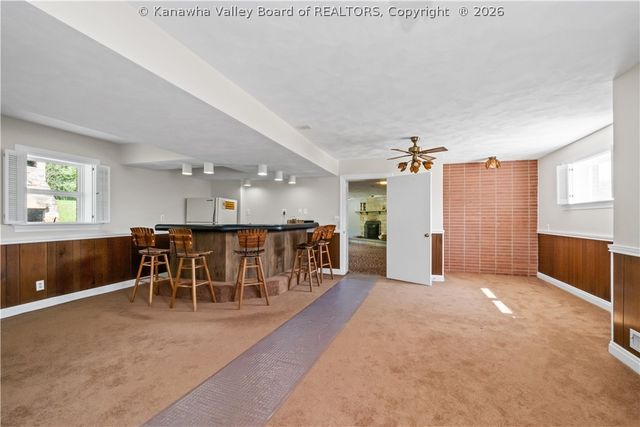 3 Lous Drive, Elkview, WV 25071