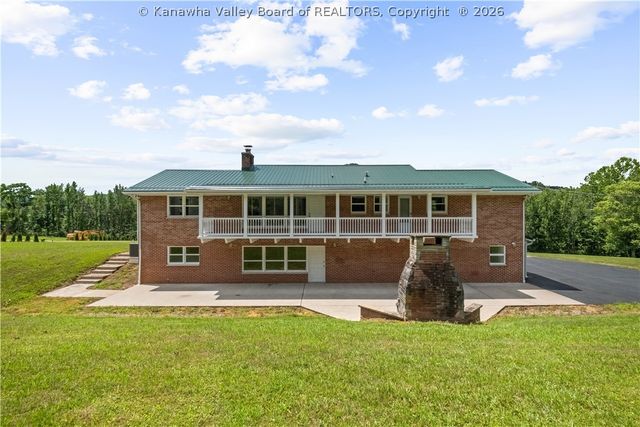 3 Lous Drive, Elkview, WV 25071