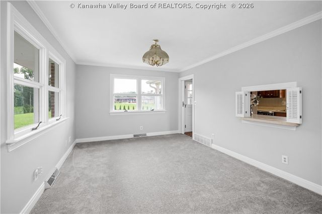 3 Lous Drive, Elkview, WV 25071