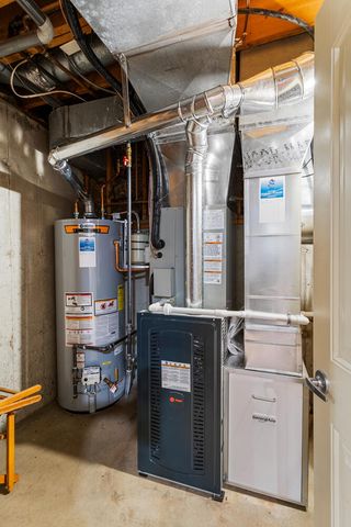 1506 WOODFIELD Drive, Mahomet, IL 61853