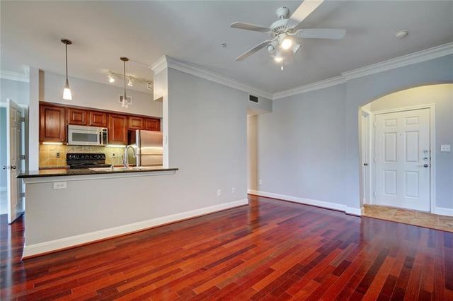 7701 Rialto BLVD 1333, Austin, TX 78735