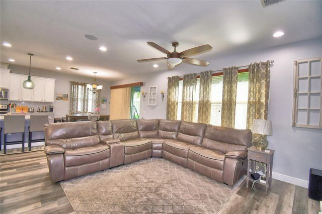 112 PECORRI COURT, Auburndale, FL 33823