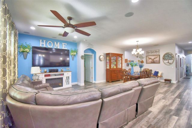 112 PECORRI COURT, Auburndale, FL 33823