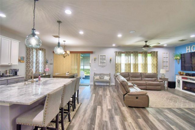 112 PECORRI COURT, Auburndale, FL 33823