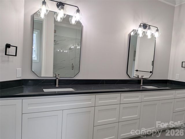 110 Hunts Landing Drive, Mooresville, NC 28117