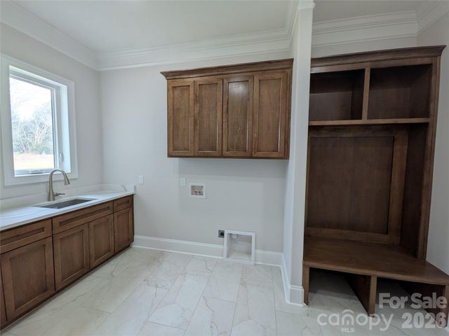 110 Hunts Landing Drive, Mooresville, NC 28117