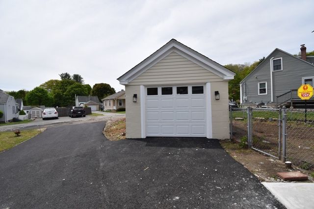 386 June Street, Worcester, MA 01602