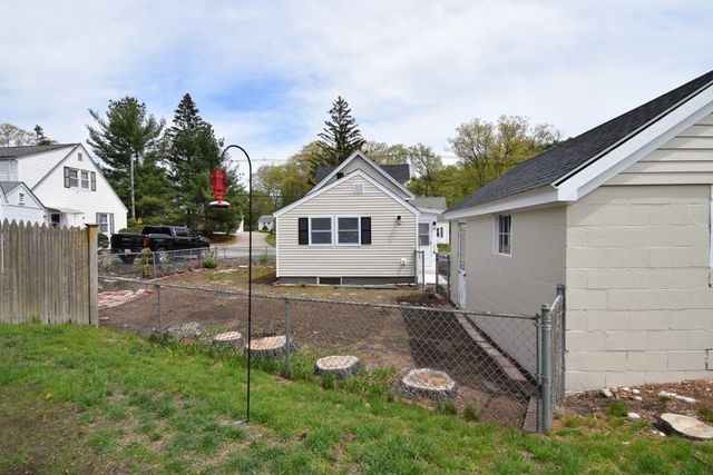 386 June Street, Worcester, MA 01602